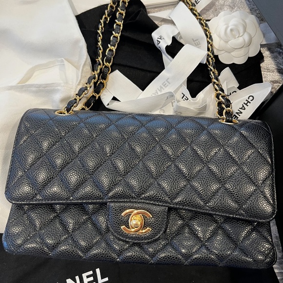 Chanel Classic Medium Flap Back Handbag in Black - Picture 2 of 15